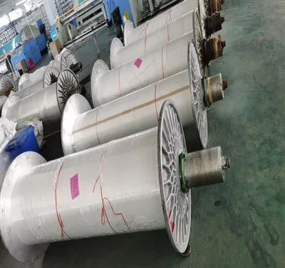 Tête de déformation de métier à tisser à jet d'eau de fils colorés par monofilament de polyester