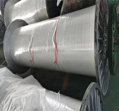 Tête de déformation de métier à tisser à jet d'eau de fils colorés en polyester